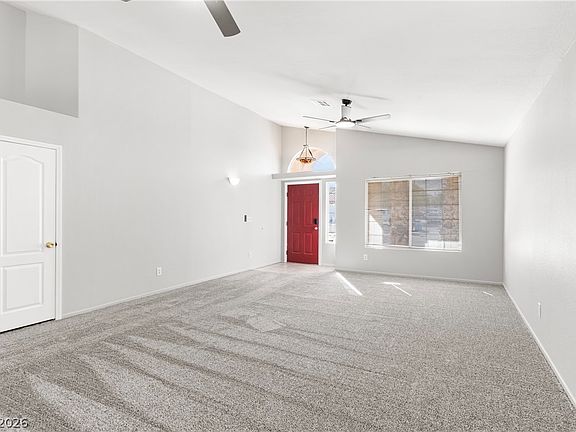 4th image of 205 Sea Bluff Dr