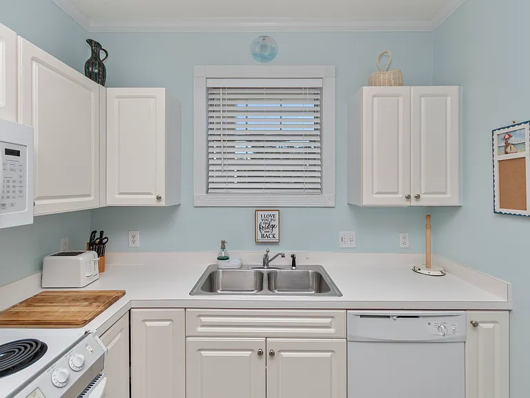4687 Wild Iris Dr #203 — Photo 10