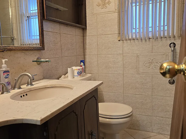 1 Rosewood Dr — Photo 11
