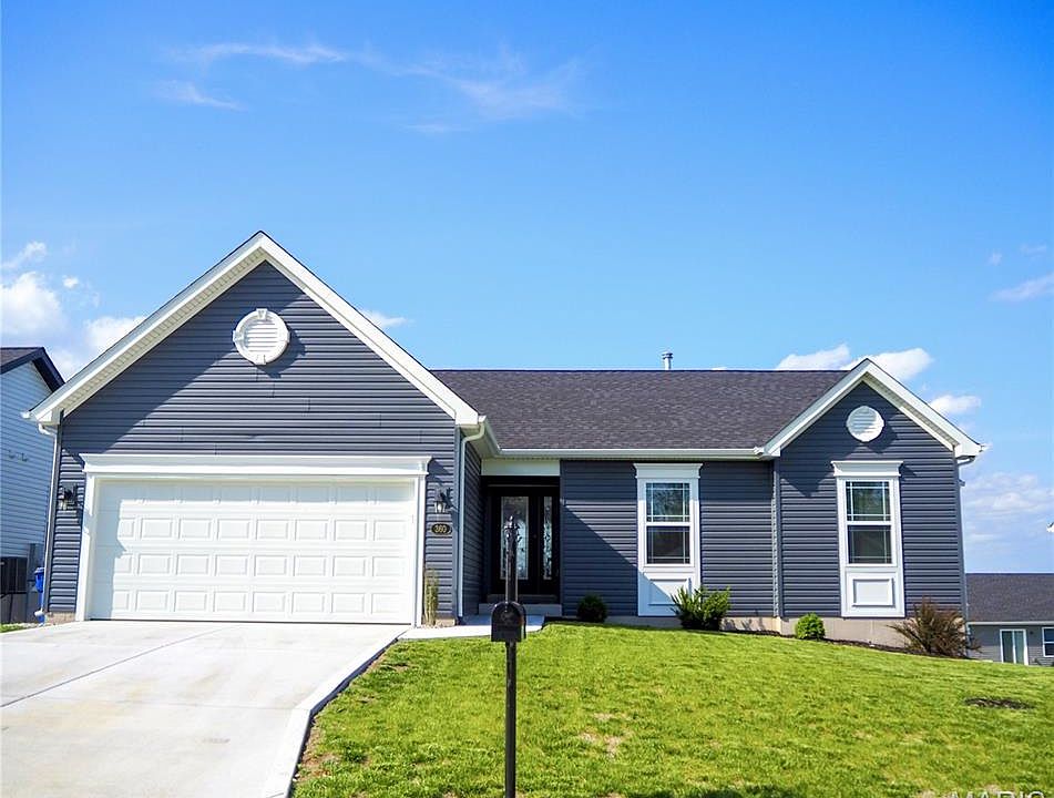 1st image of 360 Birchwood Dr