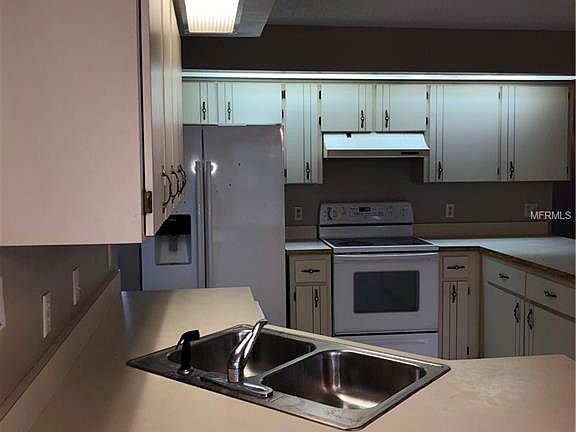 5th image of 1186 Sherbrook Dr