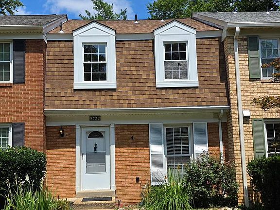 2nd image of 9529 Cherry Oak Ct