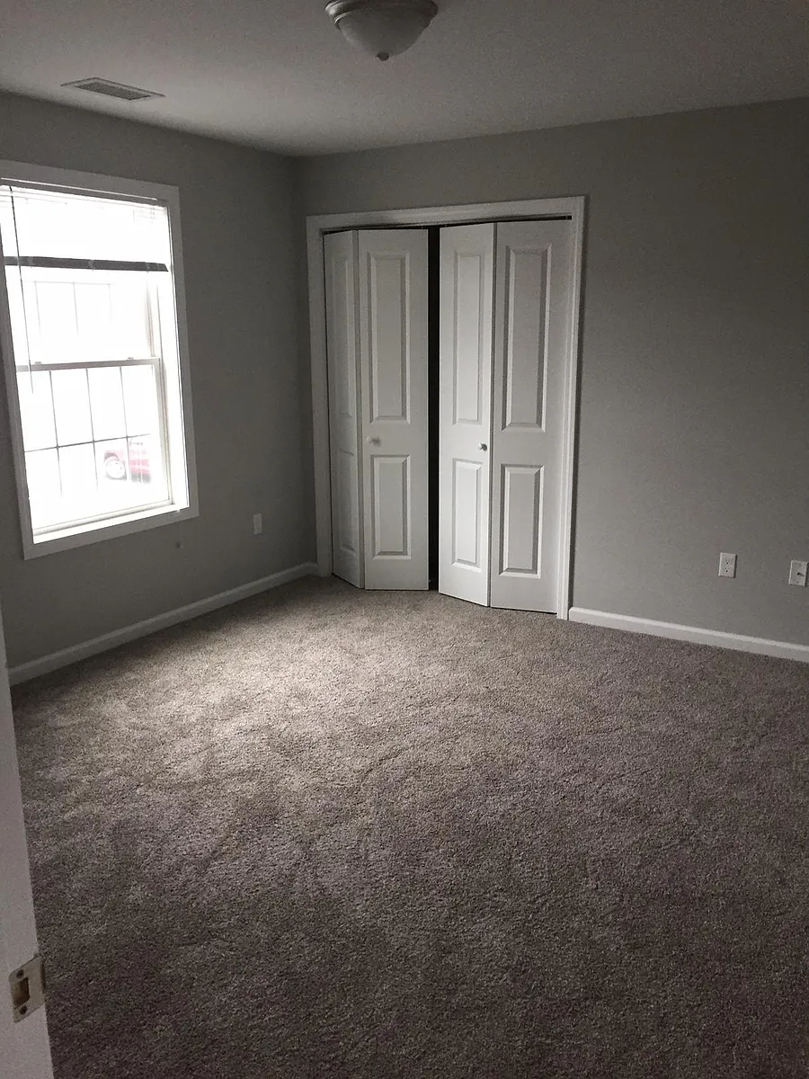 Building Photo - 189 Whiting St #16