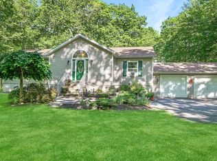 263 Aspen Dr, Milford, PA 18337