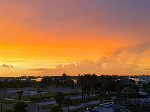 450 Treasure Island Cswy, Treasure Island, FL