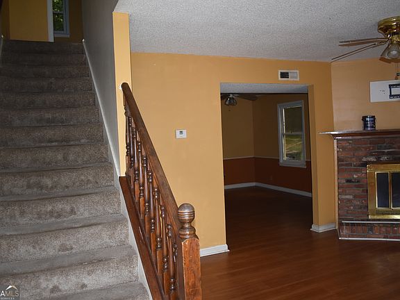 3rd image of 4375 Barrington Pl