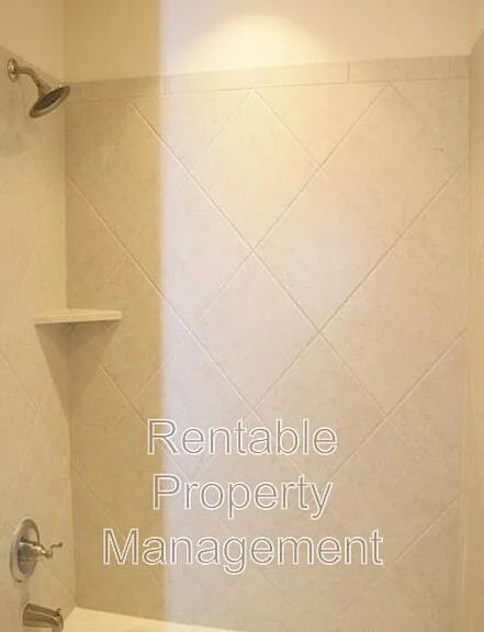 1247 Wiltshire Dr — Photo 20