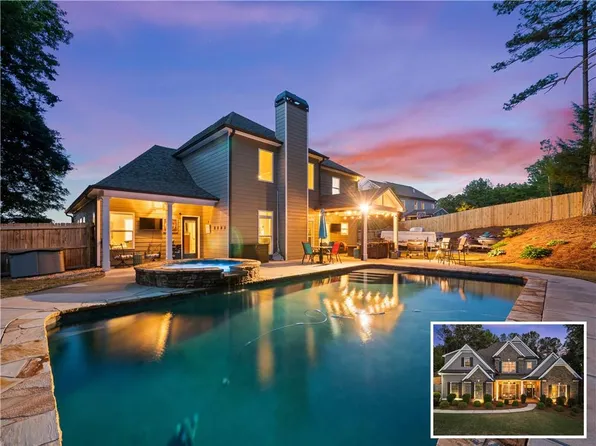 4018 Silverstone Dr, Braselton, GA 30517