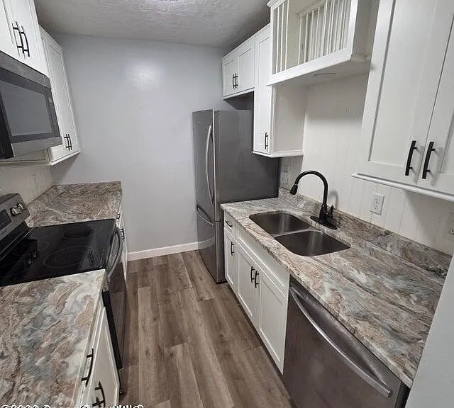3585 Sable Palm Ln E #E — Photo 3