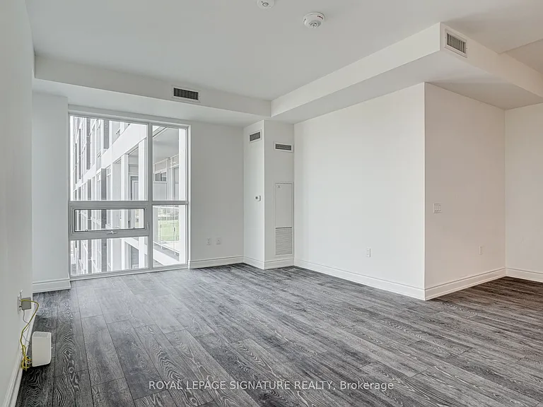 1050 Main St E #513 — Photo 13