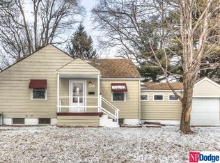 3950 Vernon Ave, Omaha, NE 68111