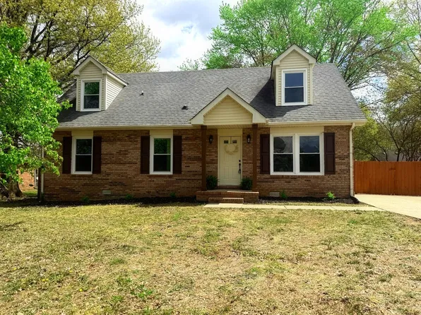 1189 Woodbridge Dr, Clarksville, TN 37042