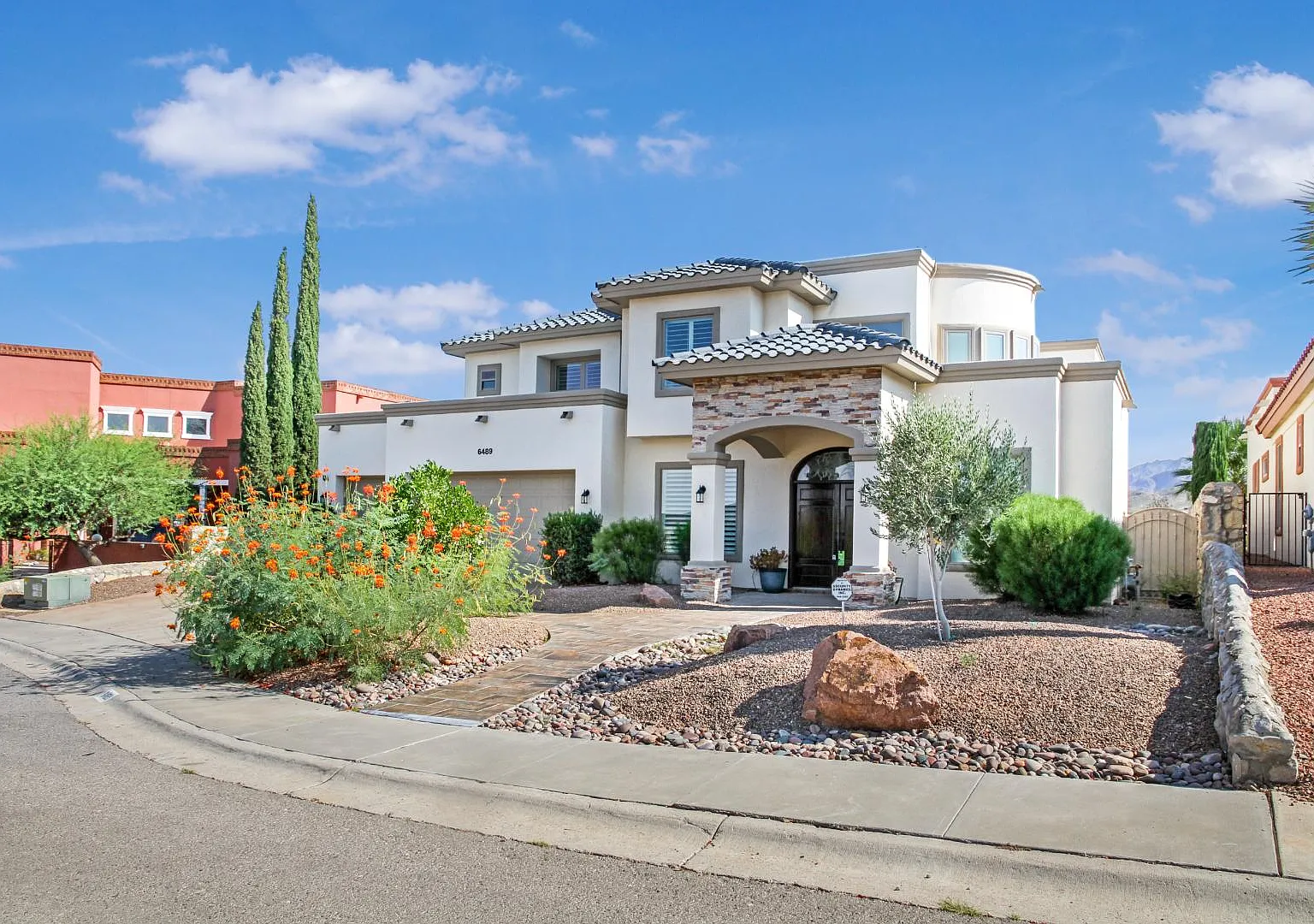 6489 Calle Placido Dr — Photo 2