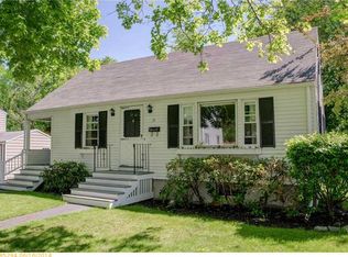 15 Wayne St, Portland, ME 04102