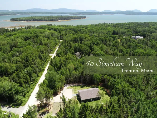 40 Stoneham Way, Trenton, ME 04605