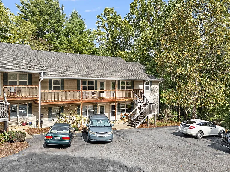 311 Aiken Road — Photo 3