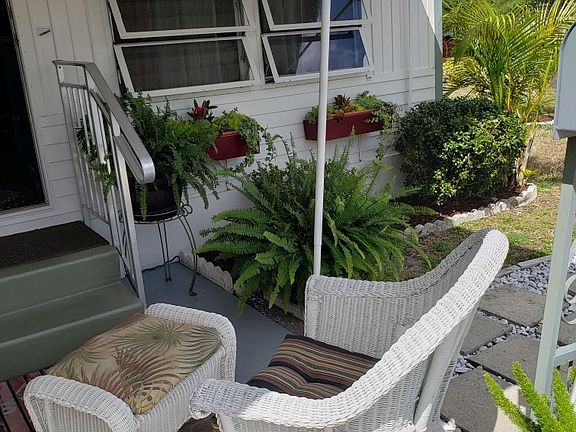 5th image of 3912 Oakwood #29