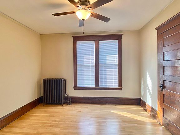 4th image of 1105 Minnehaha Ave E #2