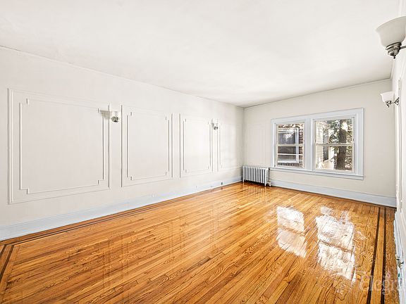 4th image of 214-35 93rd Ave #2O