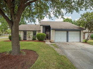 8603 Pinemill Rd, Humble, TX 77338