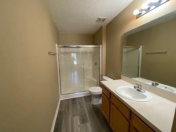 5th image of 7051 Deer Lodge Cir Unit 109