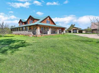 601 Edgewood Ln, Deer Lodge, MT 59722