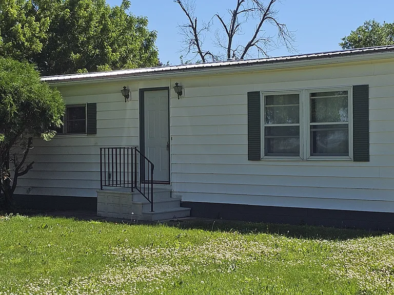 412 Union St — Photo 2