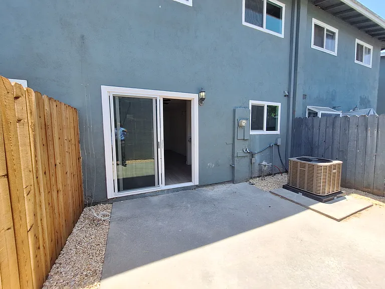 7152 Santa Inez Cir — Photo 31
