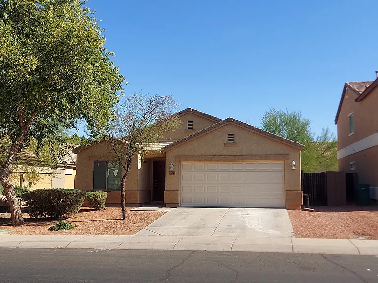 18445 W Sanna St — Photo 5
