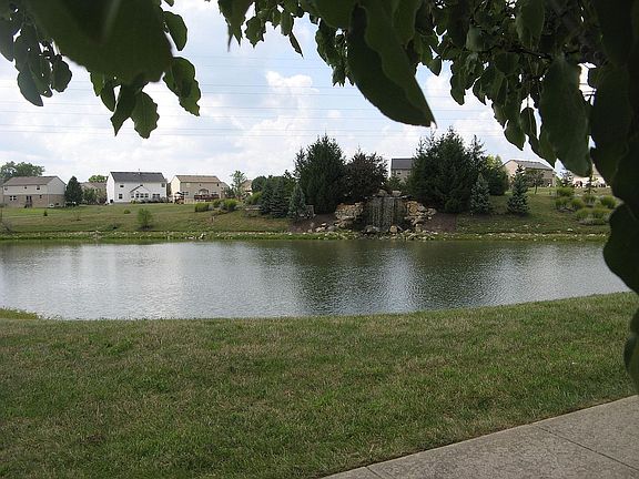 2nd image of 6044 Bluffs Dr