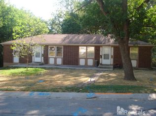 6001 Richards West Dr, Shawnee, KS 66216