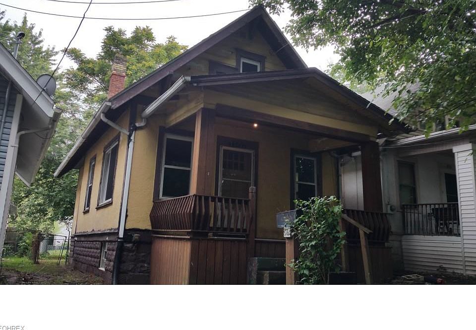 1st image of 842 McGowan Ct