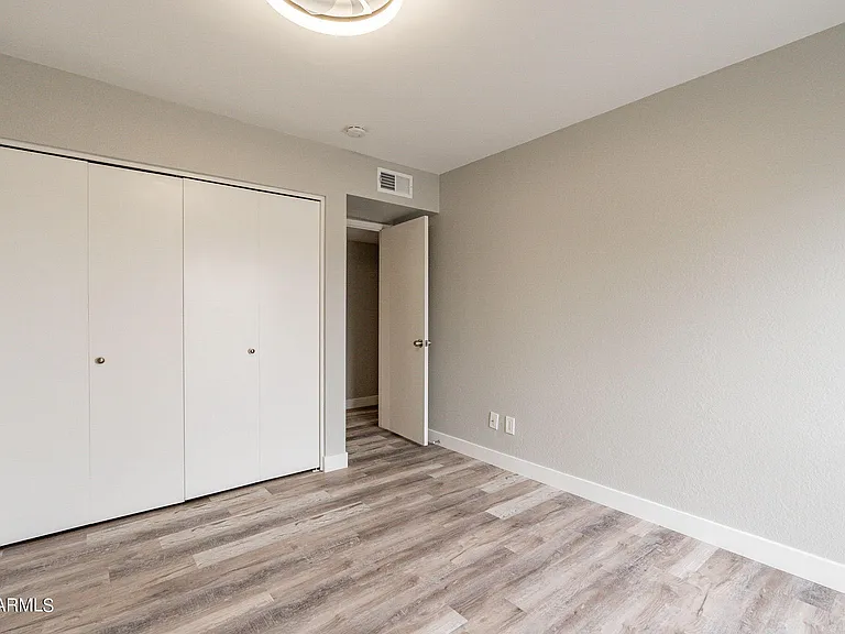 2318 E Lupine Ave — Photo 48
