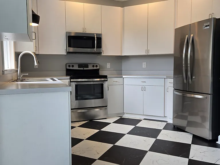 1011 Woodbriar St — Photo 23