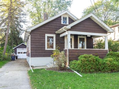 629 Cooper Ave, Elgin, IL, 60120