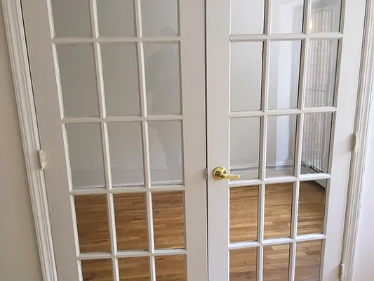 Rented by 18 REALTY | media 19