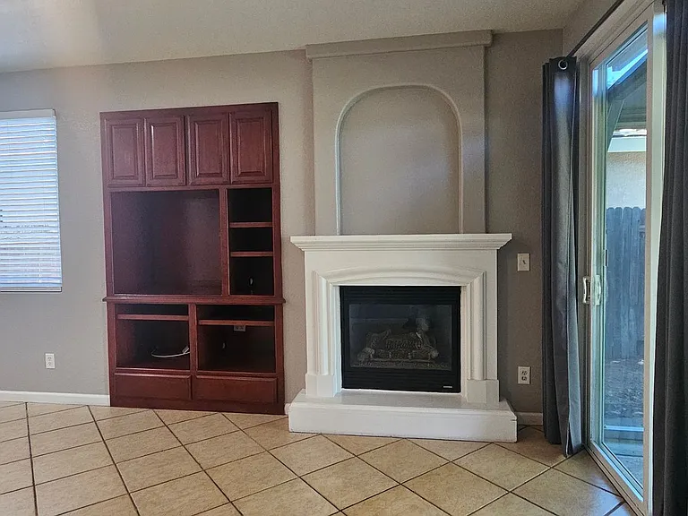 5796 Bridgecross Dr #1 — Photo 27