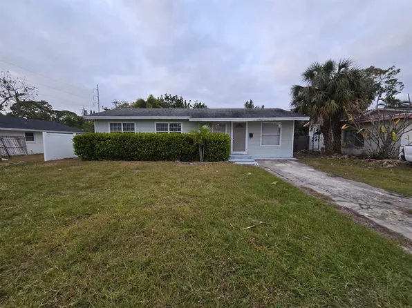 121 Pershing St NE, Saint Petersburg, FL 33702