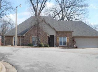 2720 Keystone Dr, Jonesboro, AR 72401