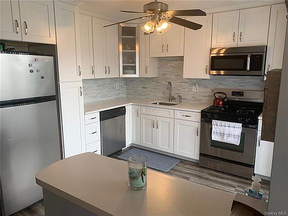 2nd image of 42 Natale Ct