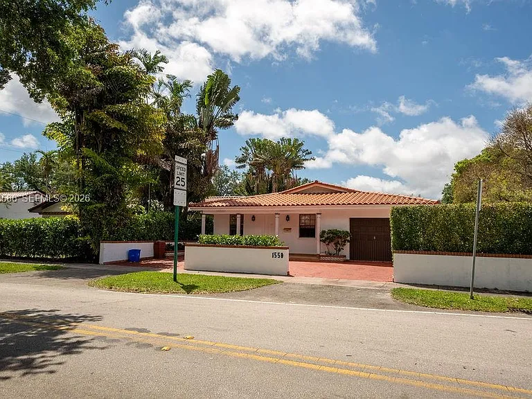 1550 S Greenway Dr — Photo 67