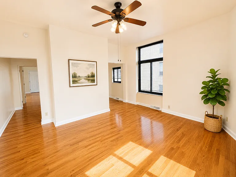 735 N Highland Ave #3 — Photo 20