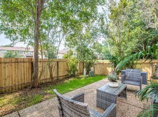 71 Summerhaze Cir, Spring, TX 77382