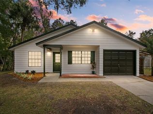 11140 W Thoreau Pl, Crystal River, FL 34428