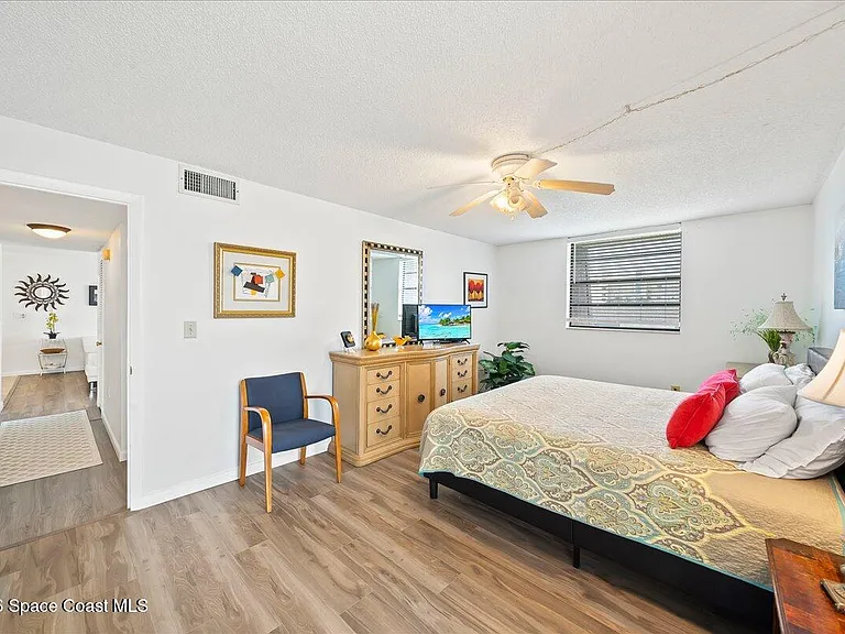 2700 N Highway A1A #13-212 — Photo 19