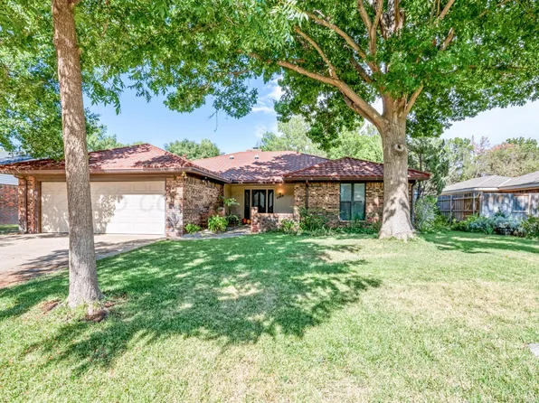 4009 Oakhurst Dr, Amarillo, TX 79109