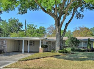 1303 Ridgecrest Rd, Orlando, FL 32806