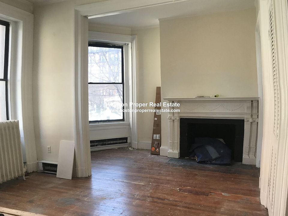 27.5 Massachusetts Ave. #1 Boston - Back Bay Unit Photo 1