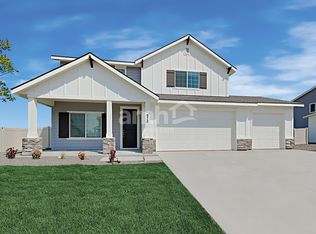 972 N Barkvine Ave, Star, ID 83669