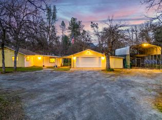 13693 Kitty Hawk Ln, Redding, CA 96003